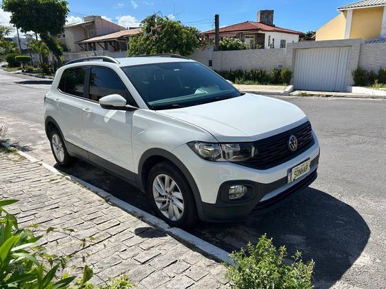 VOLKSWAGEN T-CROSS 1.0 200 TSI TOTAL FLEX AUTOMÁTICO VOLKSWAGEN T-CROSS 1.0 200 TSI TOTAL FLEX AUTOMÁTICO